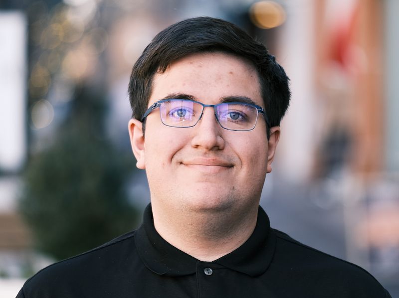 Sam Lewis Suarez
